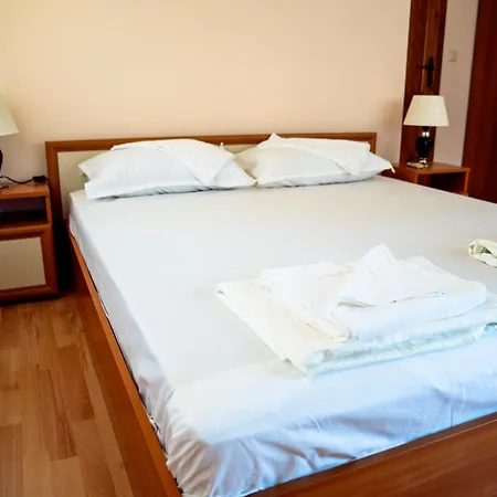 Ferienhaus далинда
